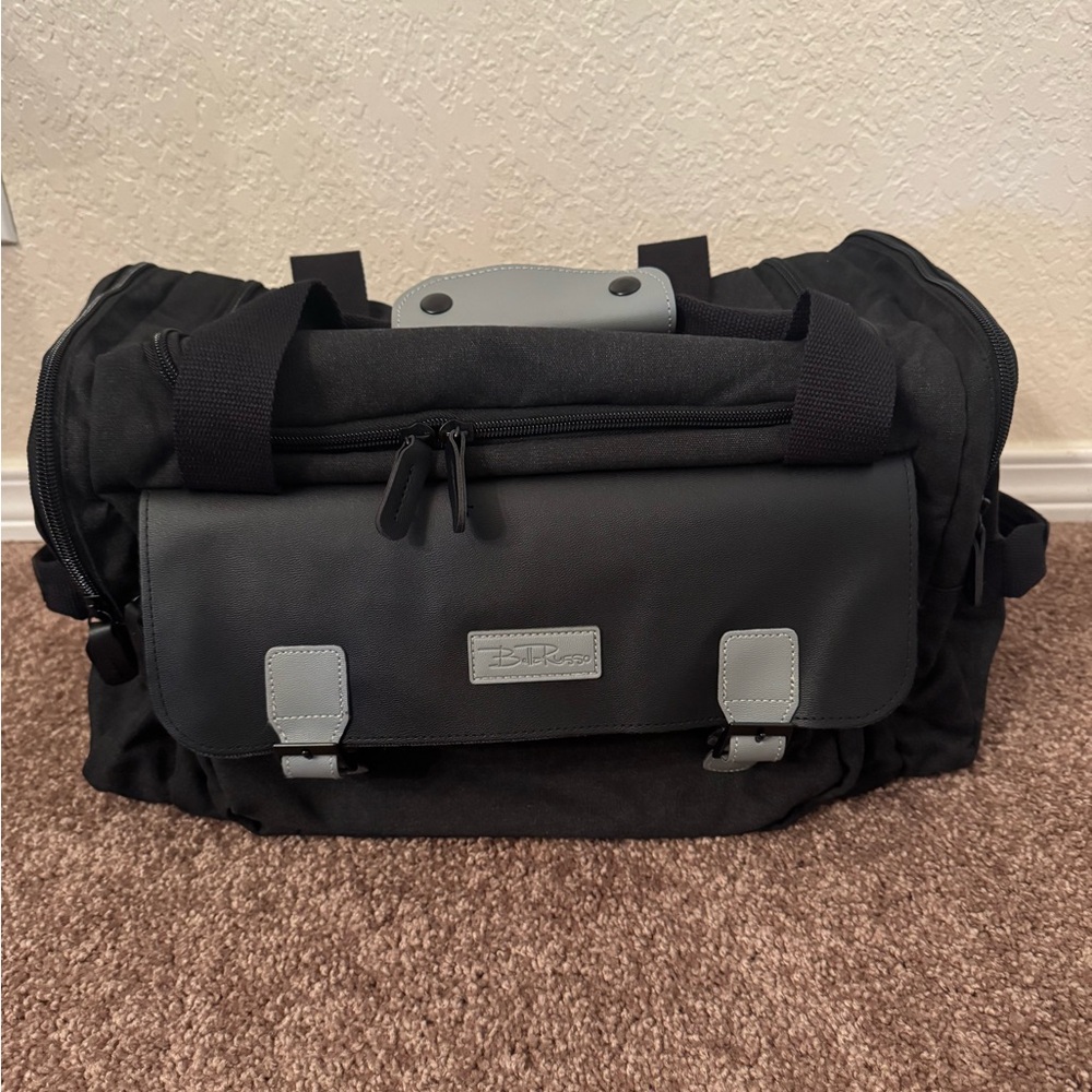 Black 18” Weekender Travel Duffle Bag